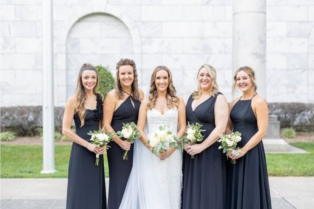 garden-style bouquet at The Peachtree Club rooftop wedding Atlanta